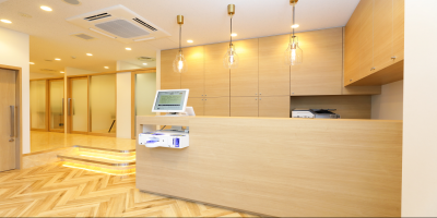 スマイルライン歯科・矯正歯科博多