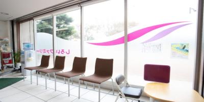 しろいファミリー歯科