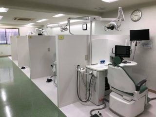 こどもおとな歯科の写真